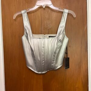 🆕 Silver Sleeveless  /Womens Crop Top. S
Party festive dance